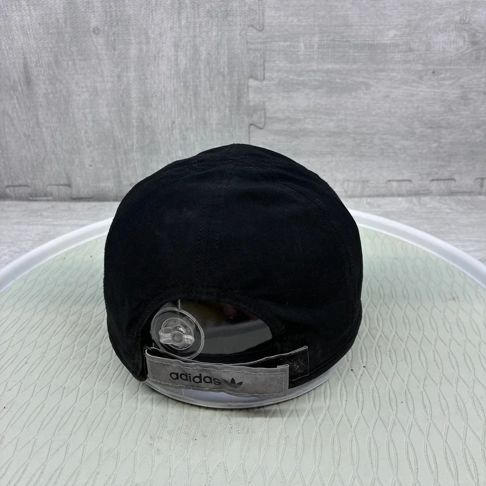 Adidas Hat Mens OSFA Black Polyester 3 Stripe Performance Strapback Cap Feather